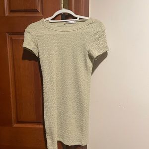Elodie green fitted t shirt dress - BRAND NEW w tags on it still! Size small